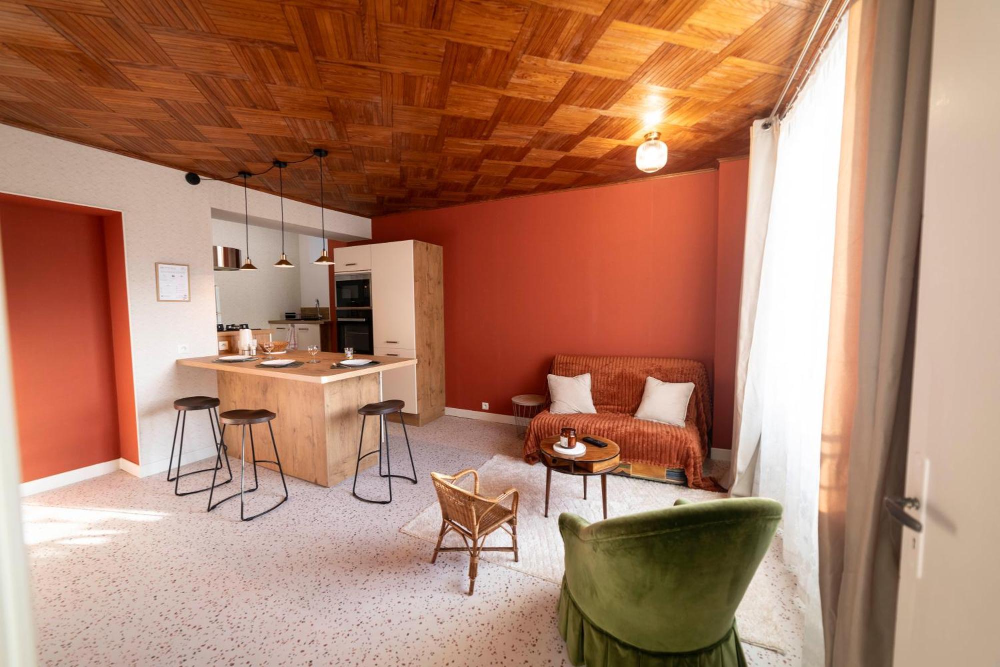 Appartement Cosy Au Coeur Du Village - Le Segala Montbazens Extérieur photo